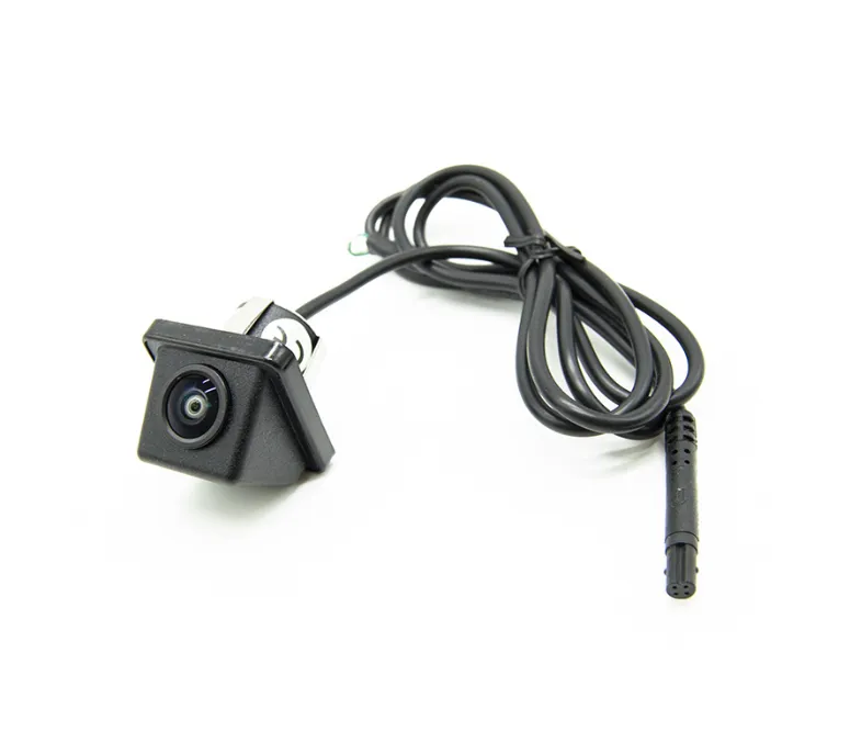 Камера заднего вида Inventcar RearCam для Lexus UX от 2018 - фото