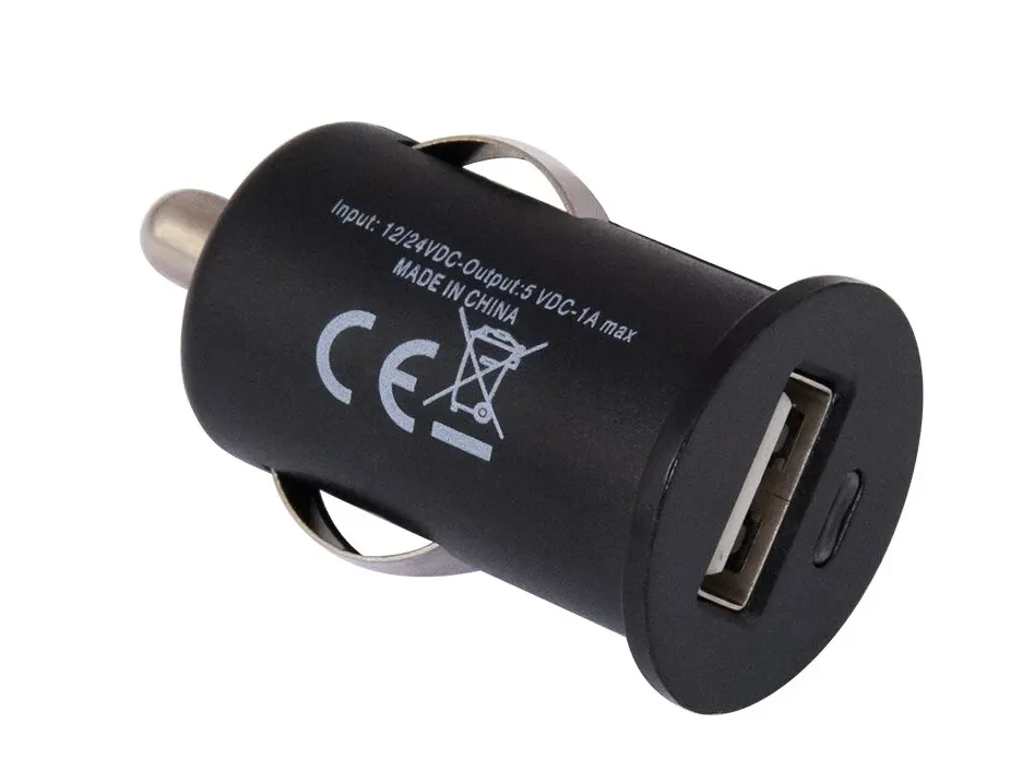 Зарядное устройство в прикуриватель Aura TPA-S020