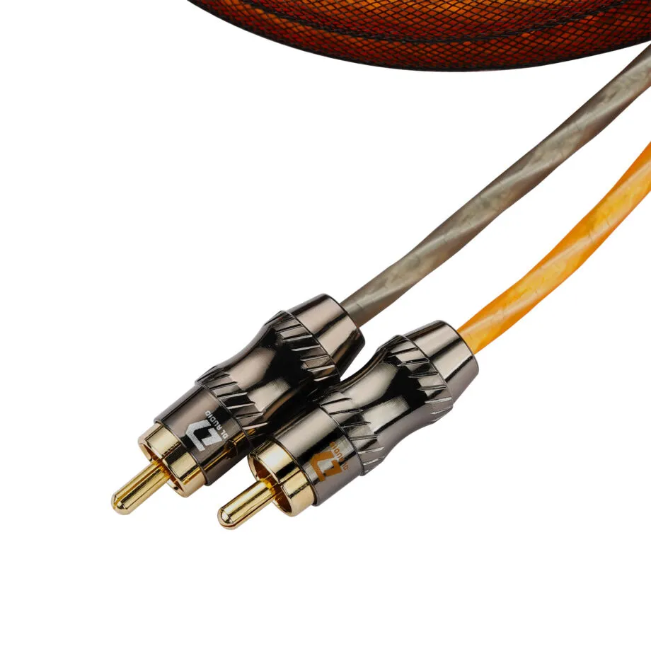 Gryphon-Pro-RCA-6M_2-920x920