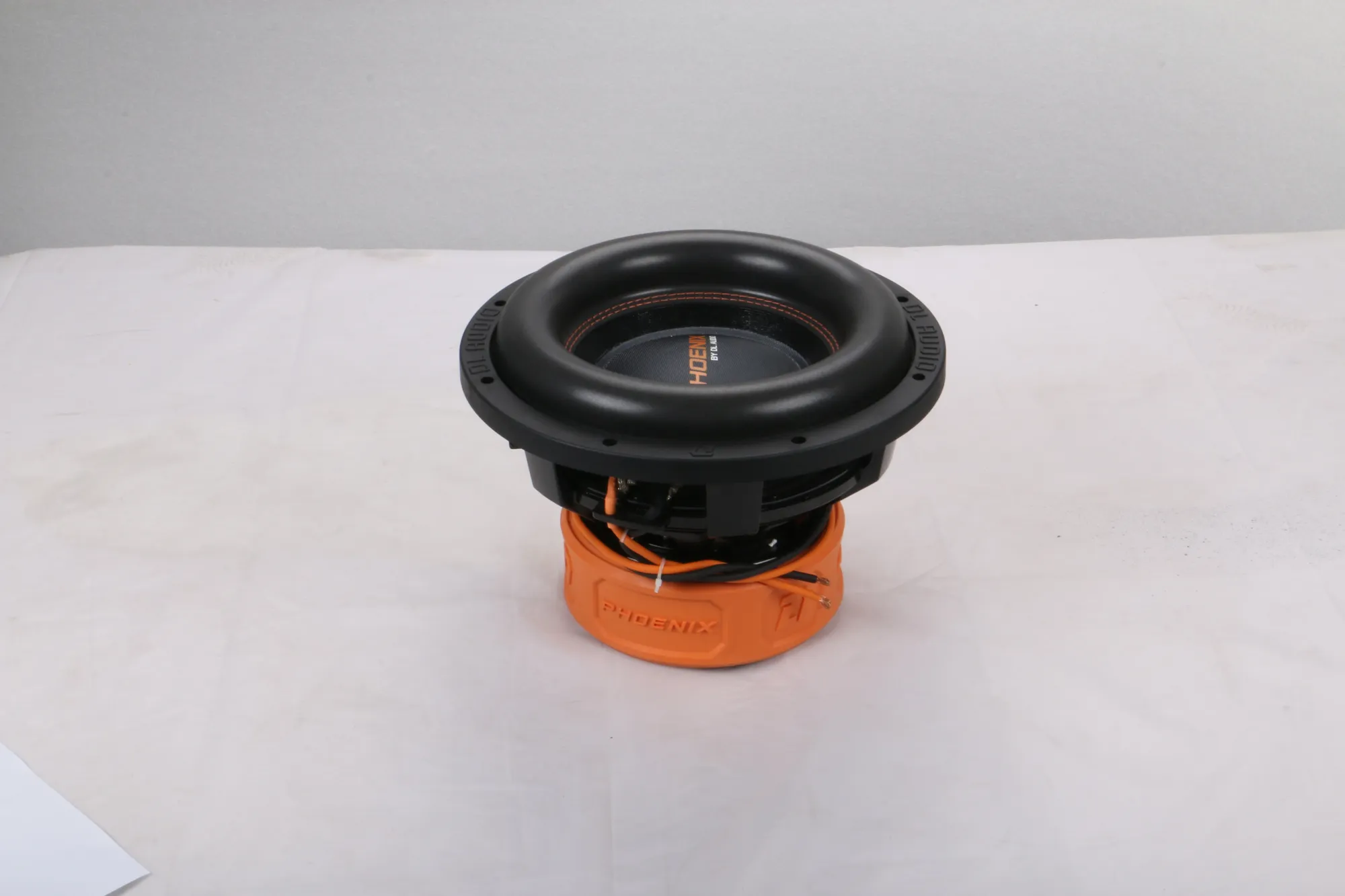 Phoenix 12 (розничная цена 10 490 руб)