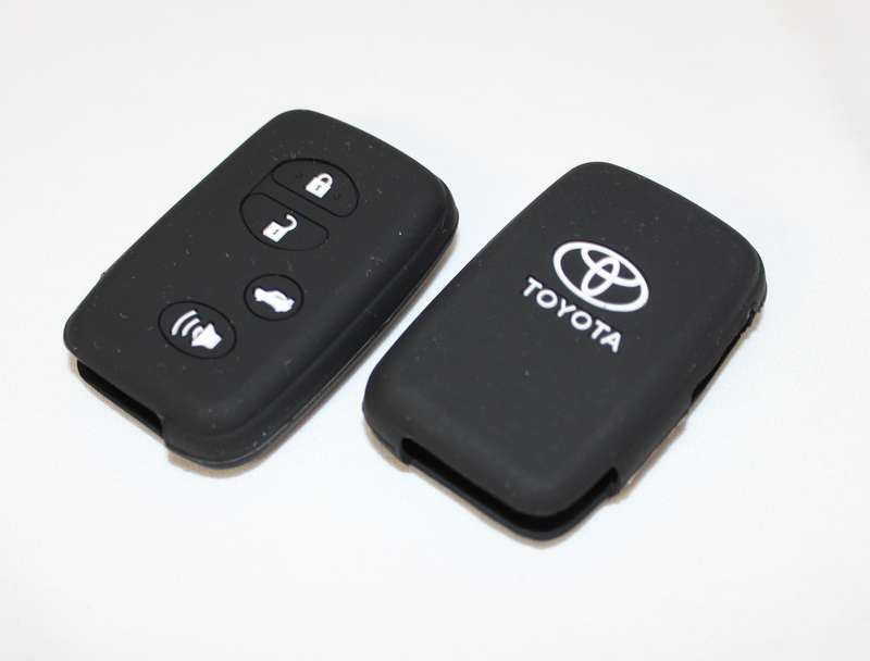 Силиконовый чехол для ключа Toyota (Kc-slk-T-09) - фото